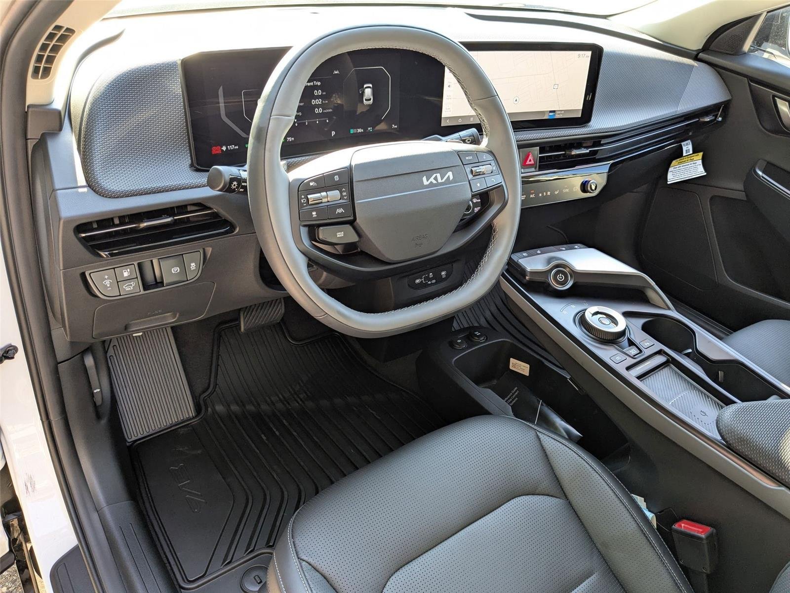 New 2025 Glacier White Pearl Kia Wind image 16