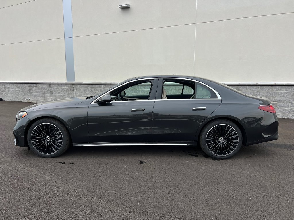 New 2026 Graphite Grey Metallic Mercedes-Benz E 350 image 4