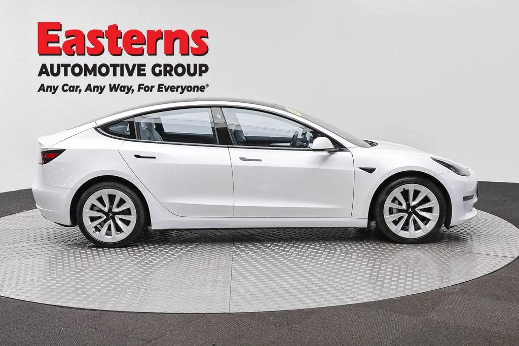 Used 2021 White Tesla Long Range image 4