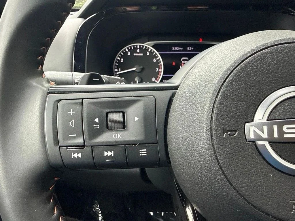 Used 2025 Super Black Nissan Rock Creek image 24