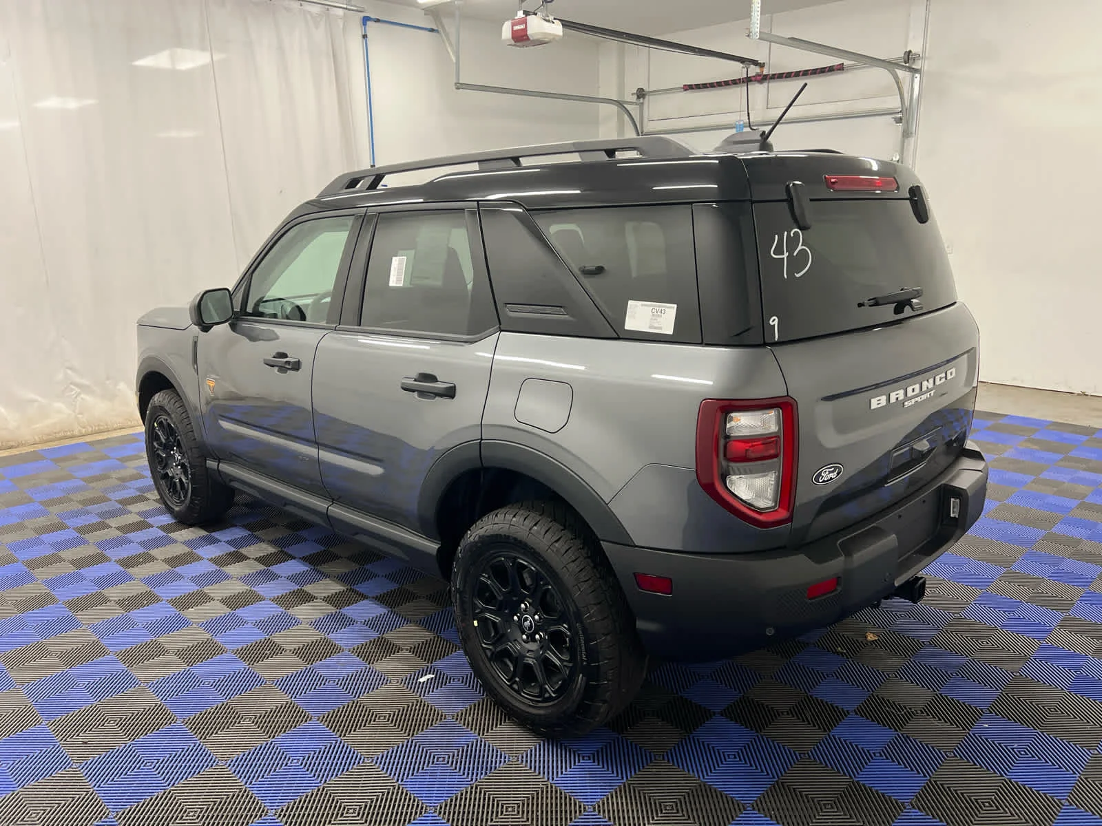 New 2026 Carbonized Gray Metallic Ford Badlands image 6