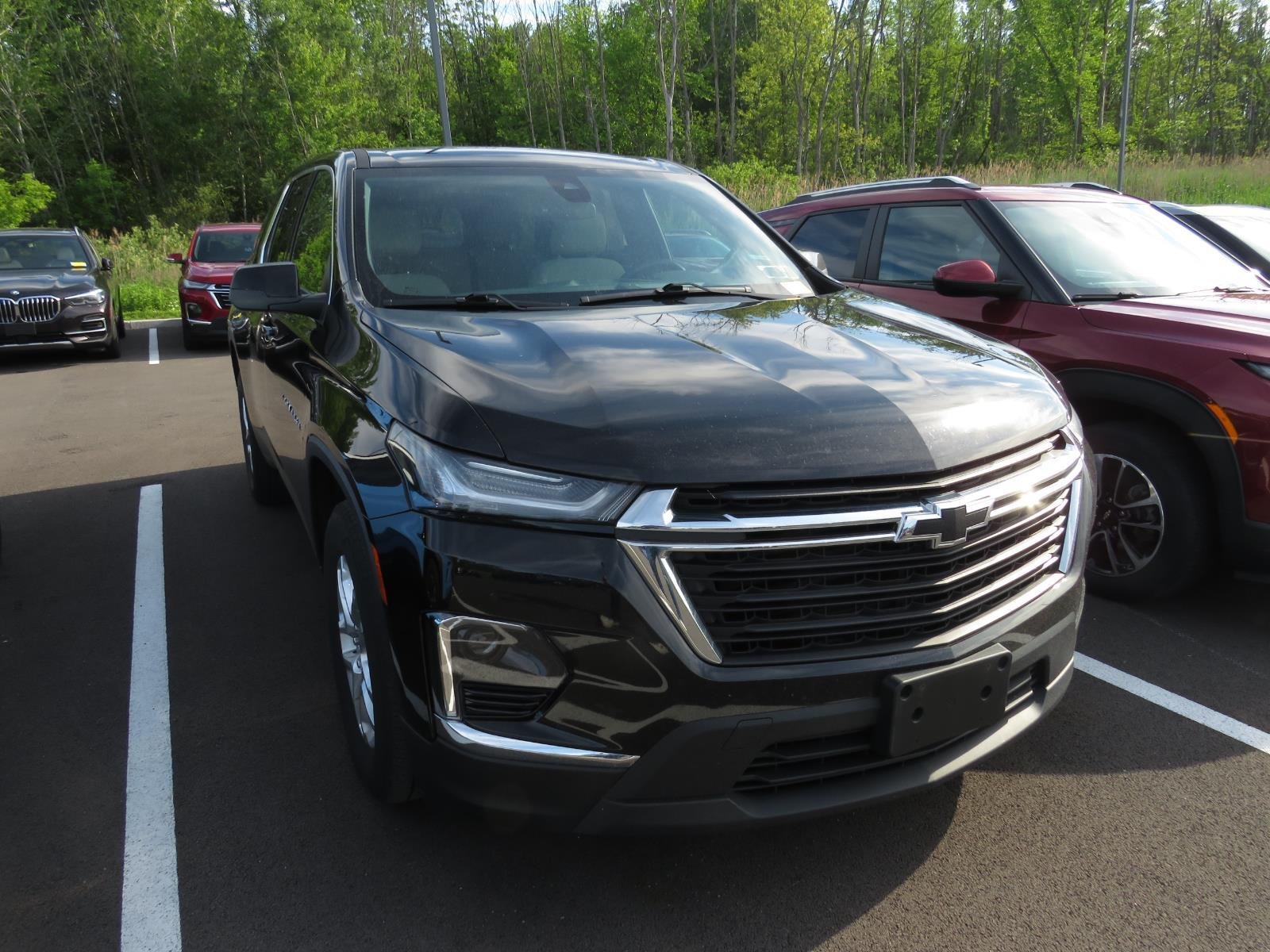Used 2023 MOSAIC BLACK METALLIC CHEVROLET TRUCK  image 3
