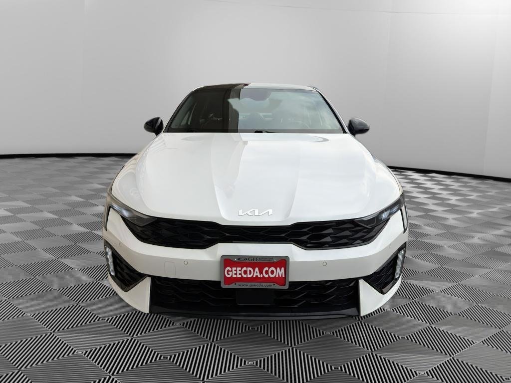 Certified Used 2025 Snow White Pearl Kia GT-Line image 3