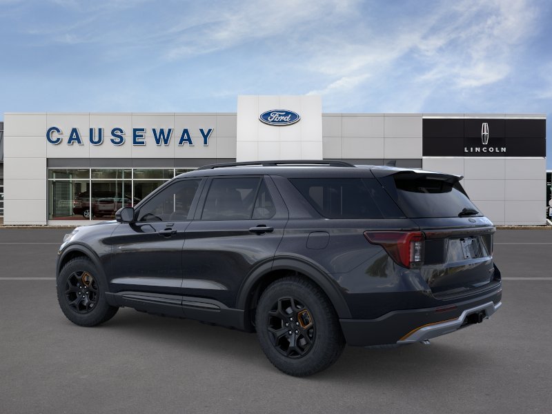 New 2026 Agate Black Metallic Ford Tremor® image 4
