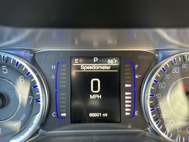 Used 2016 Black Chrysler Limited image 18