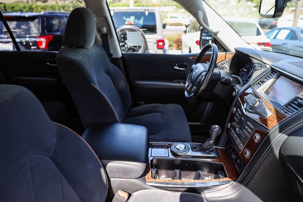 2019 Nissan Armada SV - Photo 17