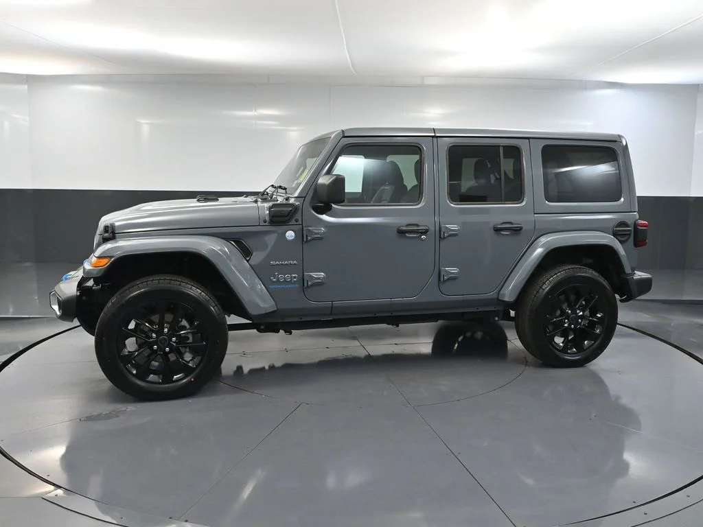 2024 Jeep Wrangler 4xe Sahara 4XE - Photo 11