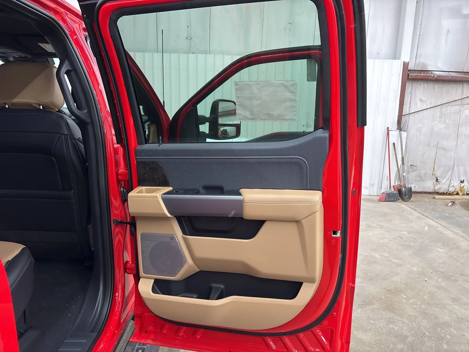 2025 Ford F-250 Super Duty Lariat - Photo 20