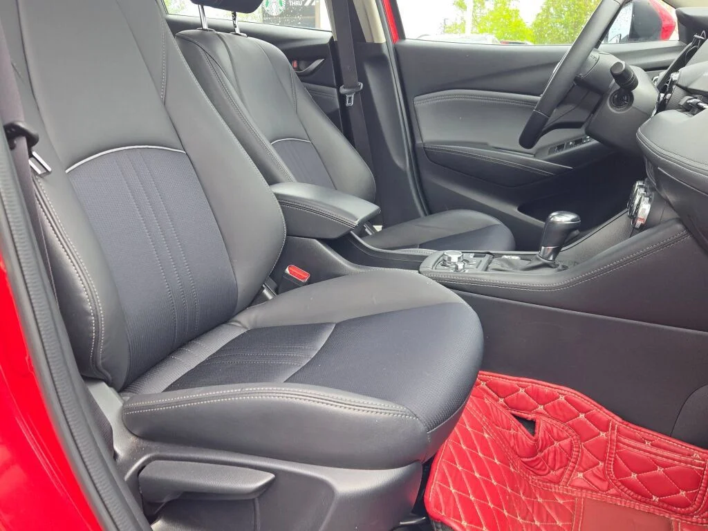 Used 2019 Red Mazda Touring image 6