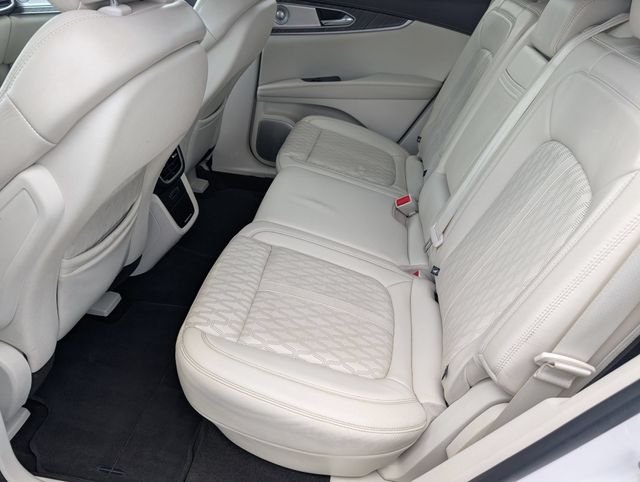 Used 2019 White Lincoln Black Label image 20
