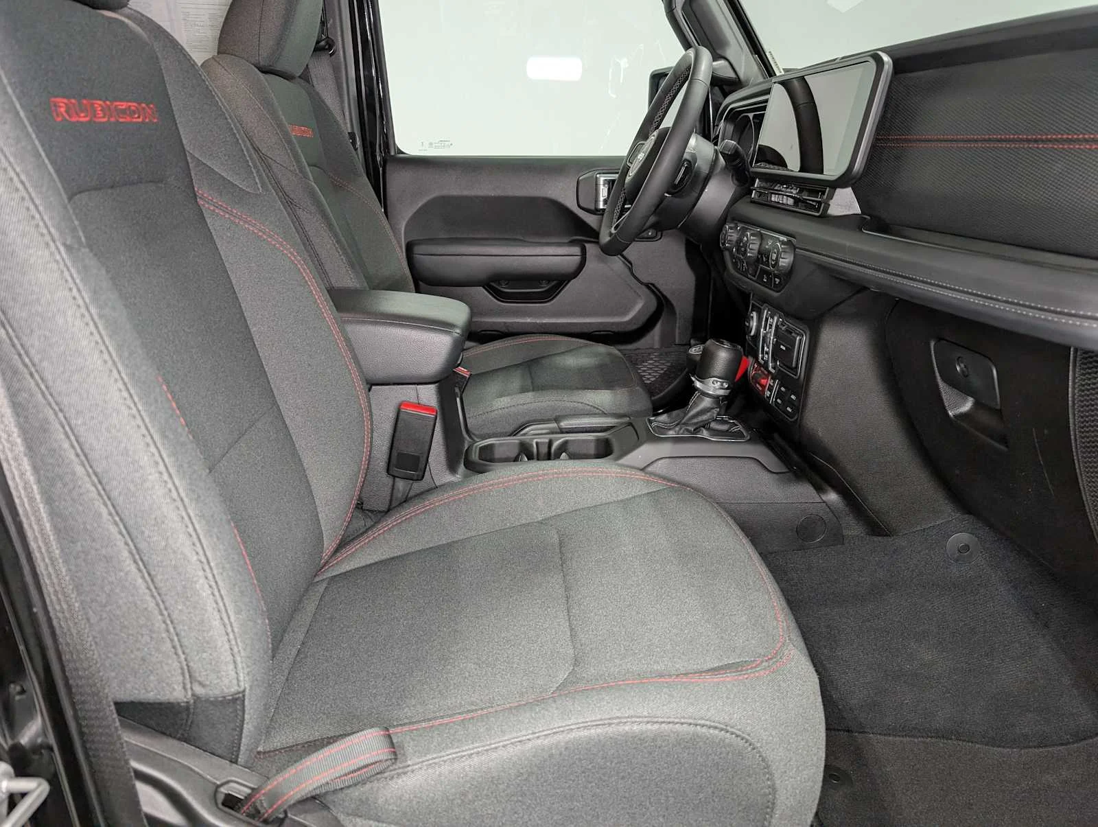 Used 2025 Black Clearcoat Jeep Rubicon image 40