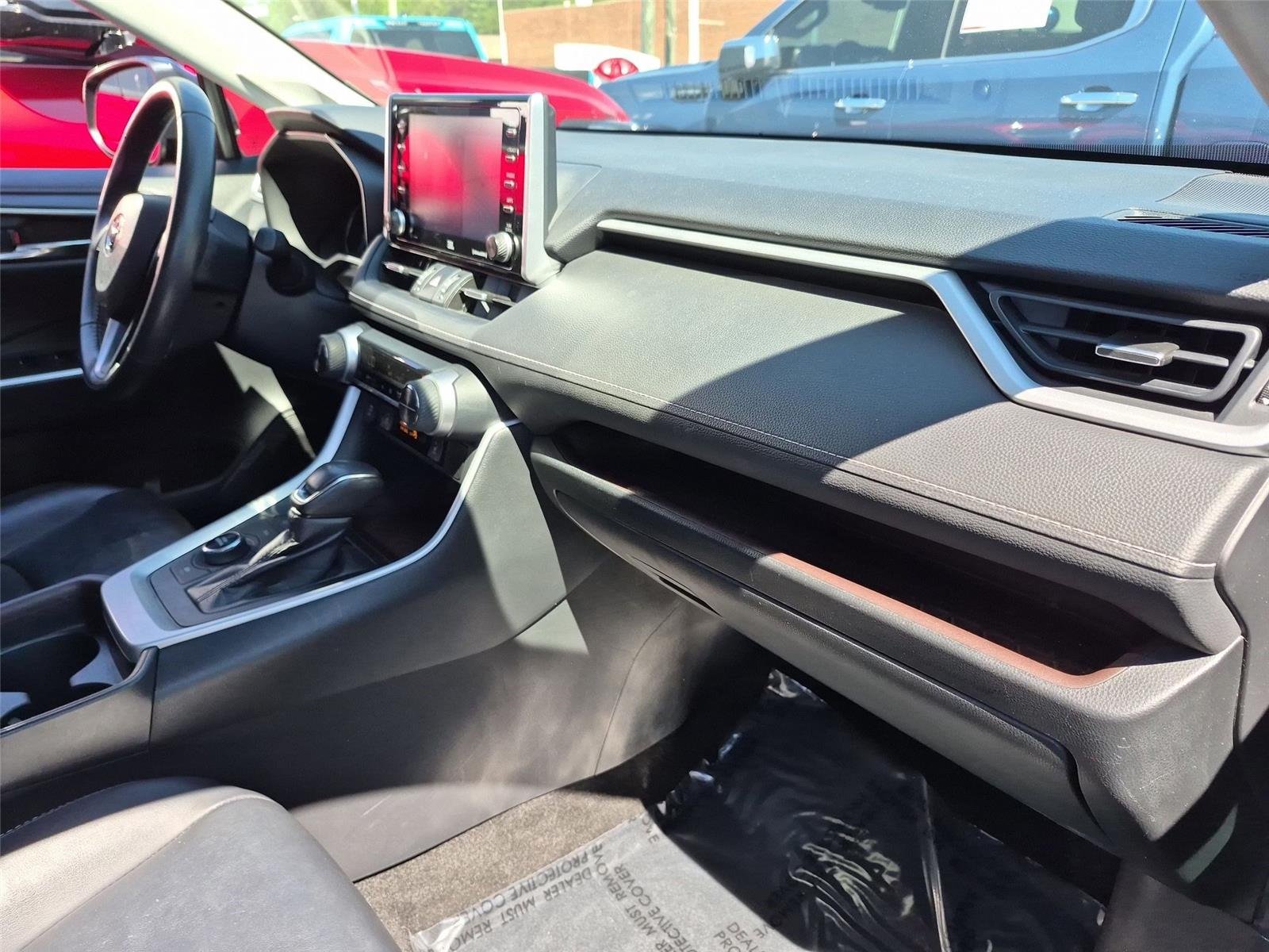 Used 2020 Midnight Black Metallic Toyota Hybrid Limited image 23