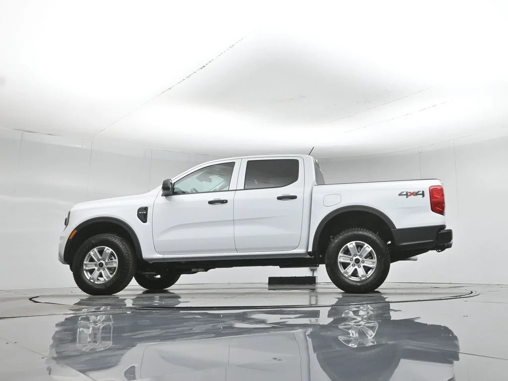 New 2026 Oxford White Ford XL image 44