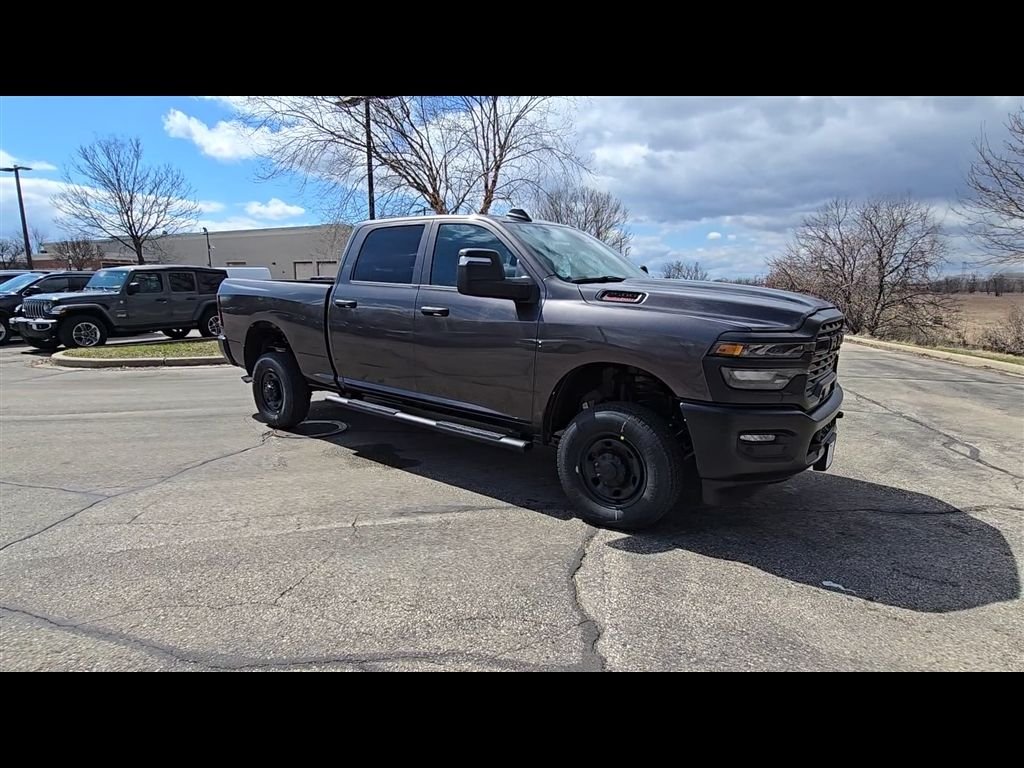 New 2026 Granite Crystal Metallic Clear-Coat Exterior Paint RAM Tradesman image 9