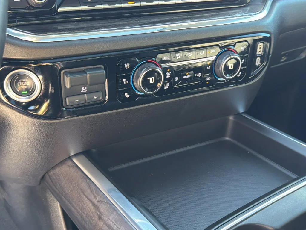 2025 Chevrolet Silverado 3500HD LTZ - Photo 24