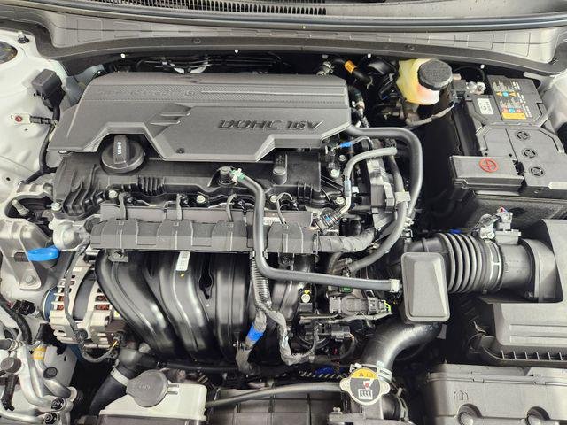 New 2026 White Hyundai SE image 11