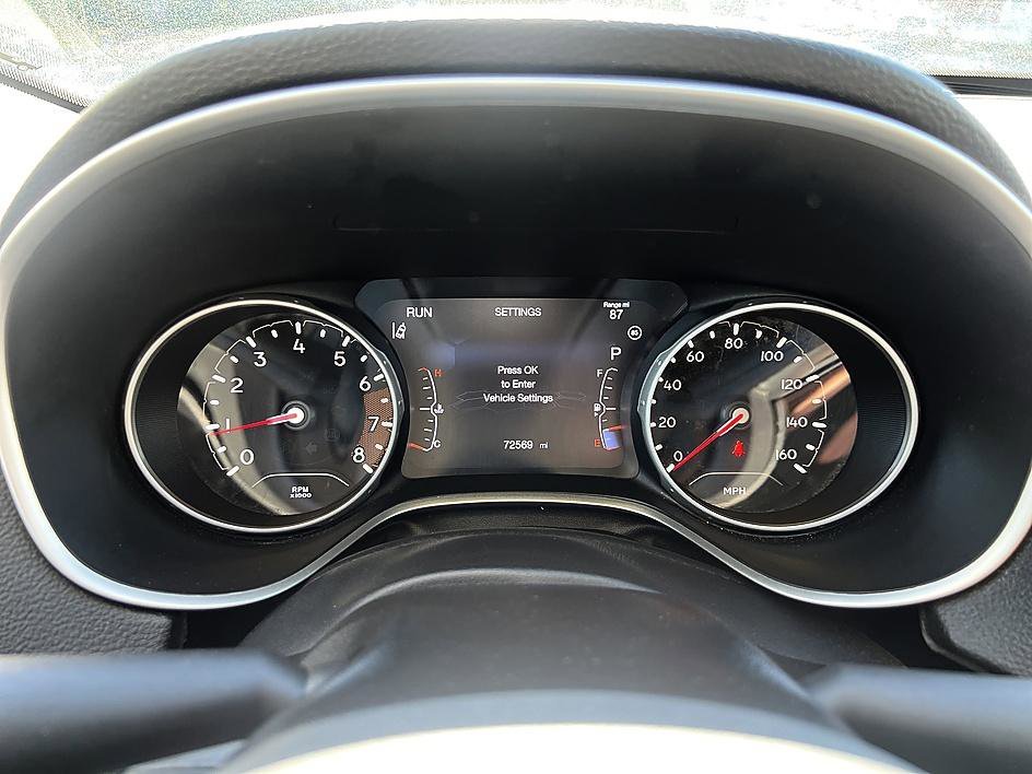 Used 2021 Velvet Red Pearlcoat Jeep Limited image 16