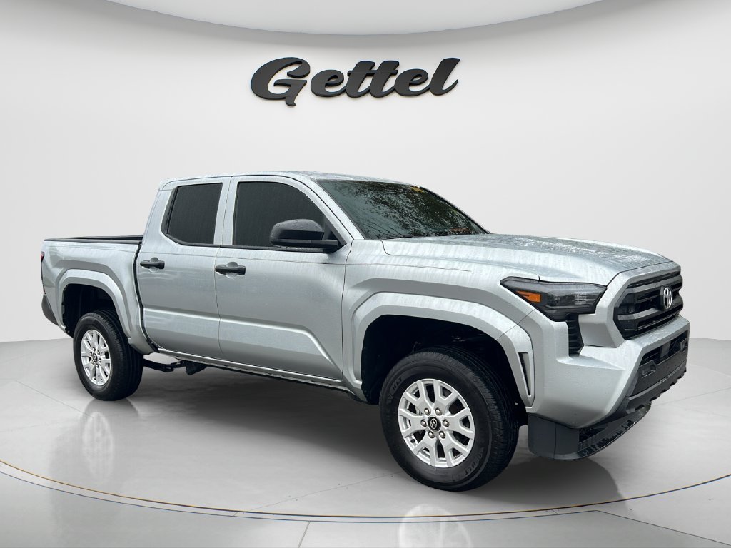 Certified Used 2025 Silver Toyota SR image 3
