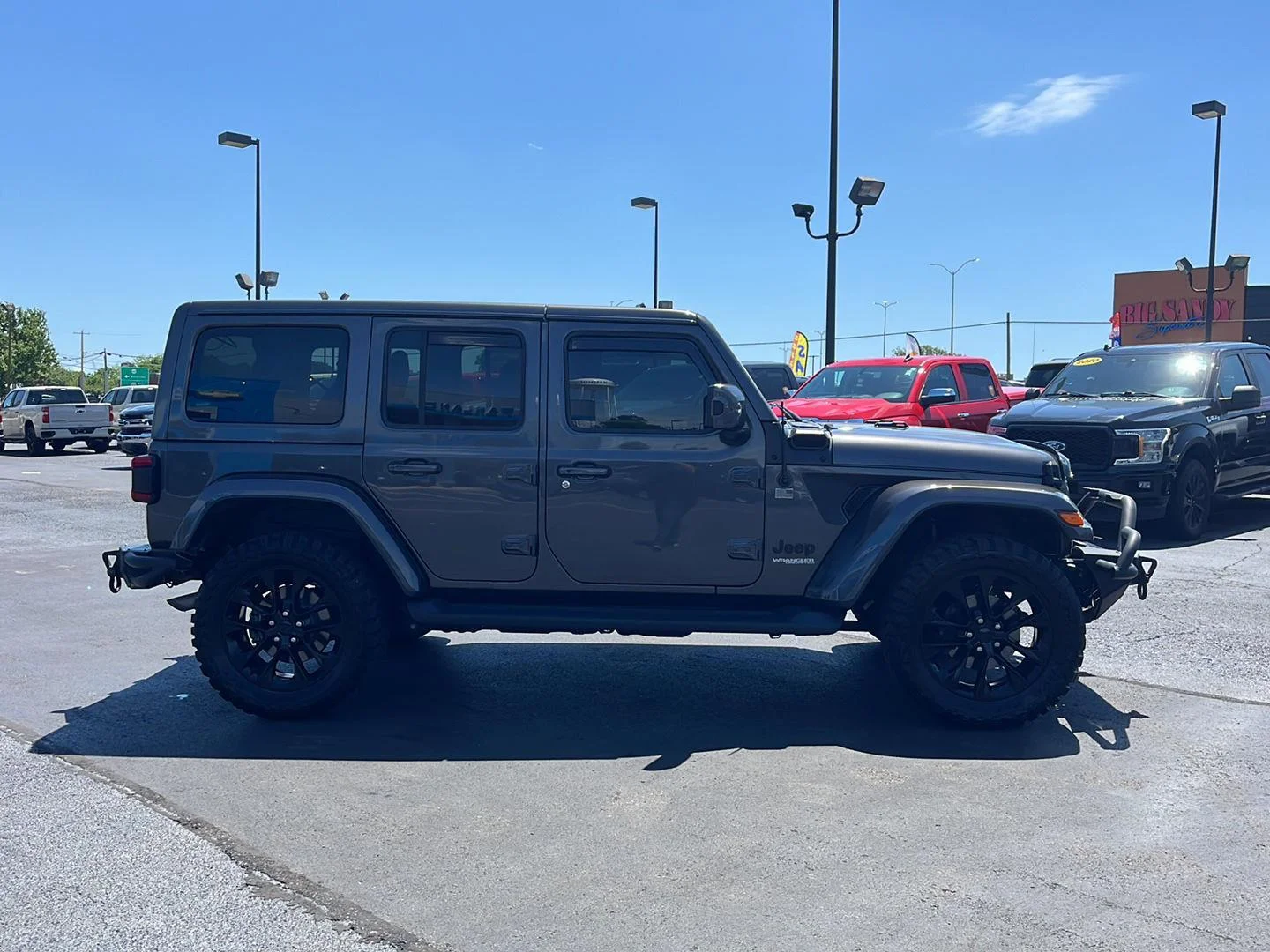 Used 2021 Sting-Gray Clearcoat Jeep Unlimited Sahara High Altitude image 6