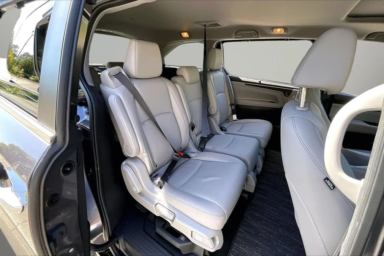 Certified Used 2024  Honda EX-L image 24