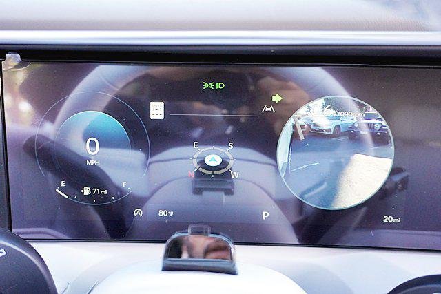 New 2026 White Hyundai SEL Premium FWD image 39