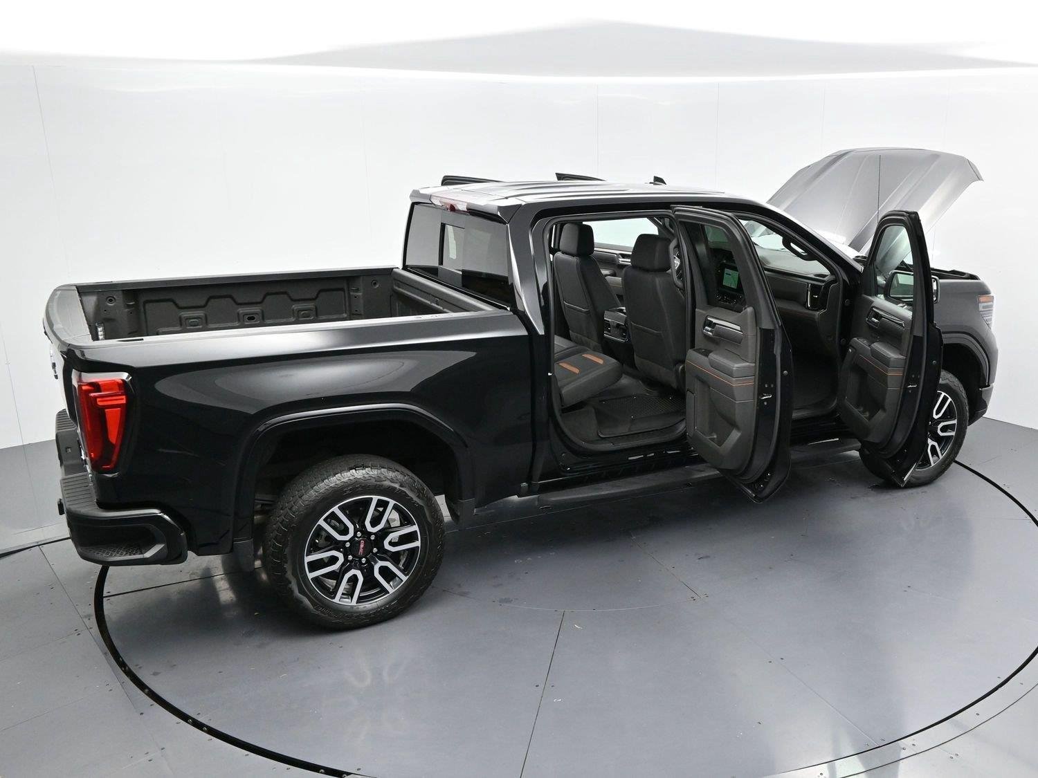Used 2026 Onyx Black GMC AT4 image 42
