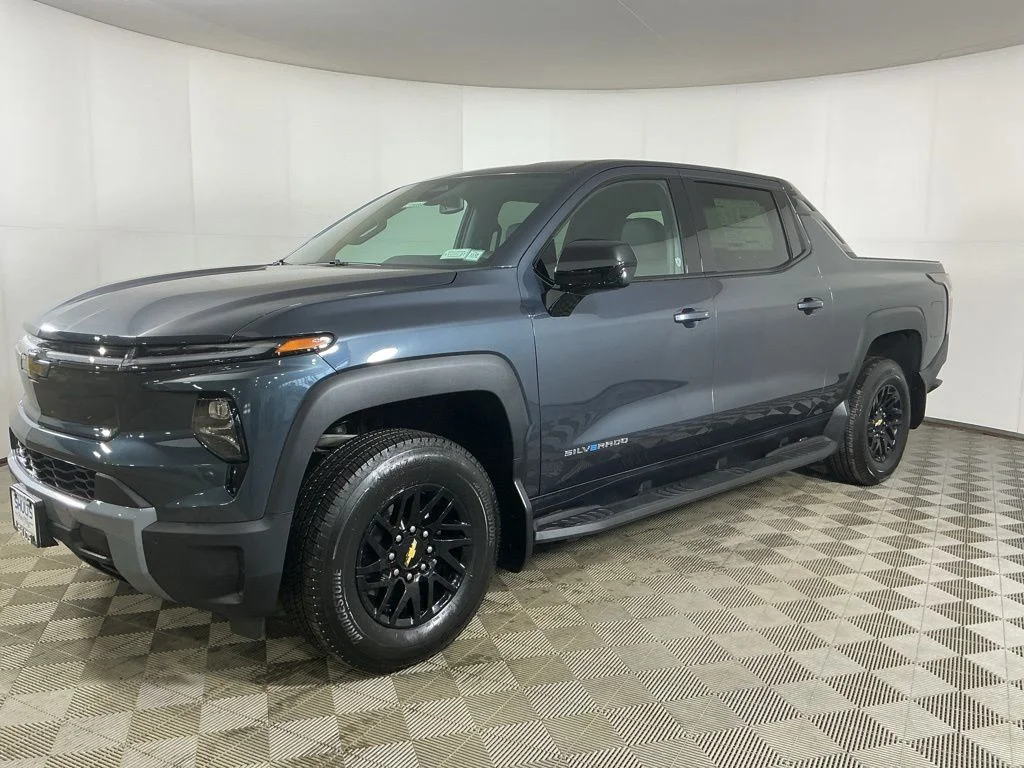 New 2026 Blue Chevrolet LT image 3