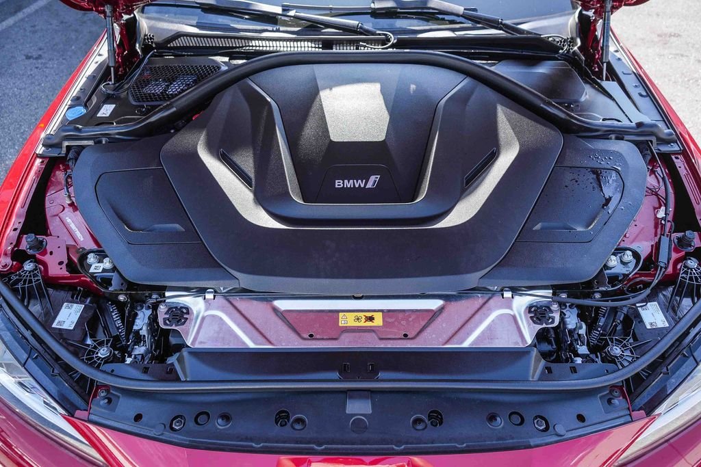 Used 2026 Vegas Red Metallic BMW M60 image 26