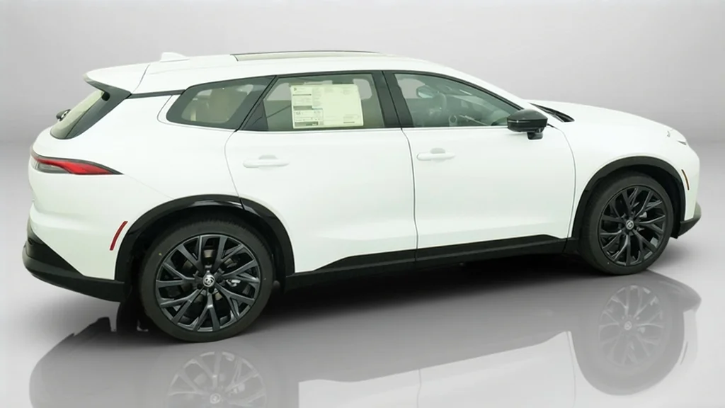 New 2026 Oxygen White Toyota Limited image 8