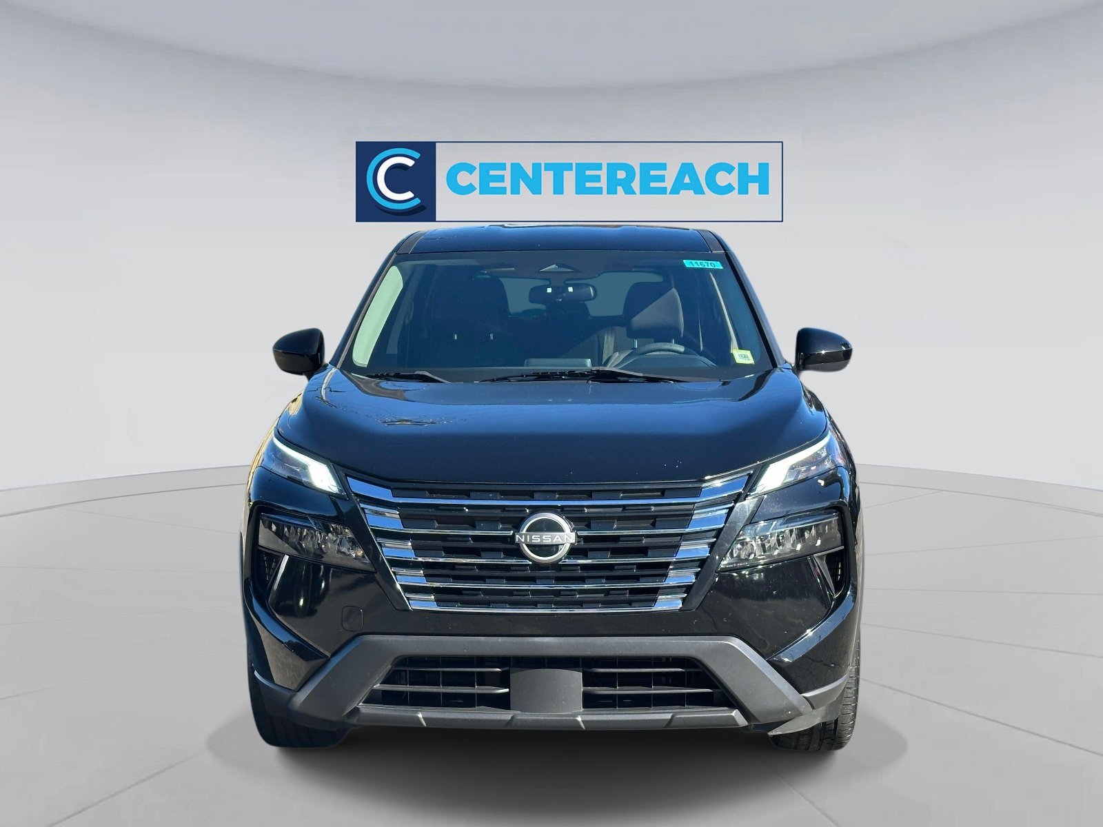 Used 2024 Nissan Rogue SV with VIN 5N1BT3BB8RC758885 for sale in Centereach, NY