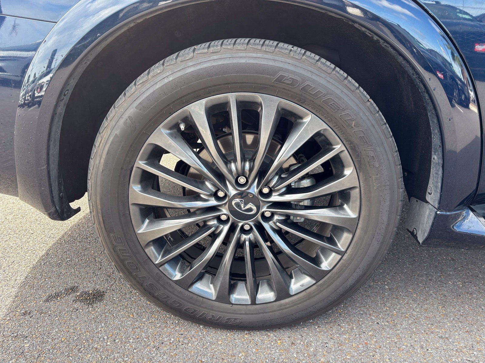 Used 2022 Blue INFINITI Premium Select image 8