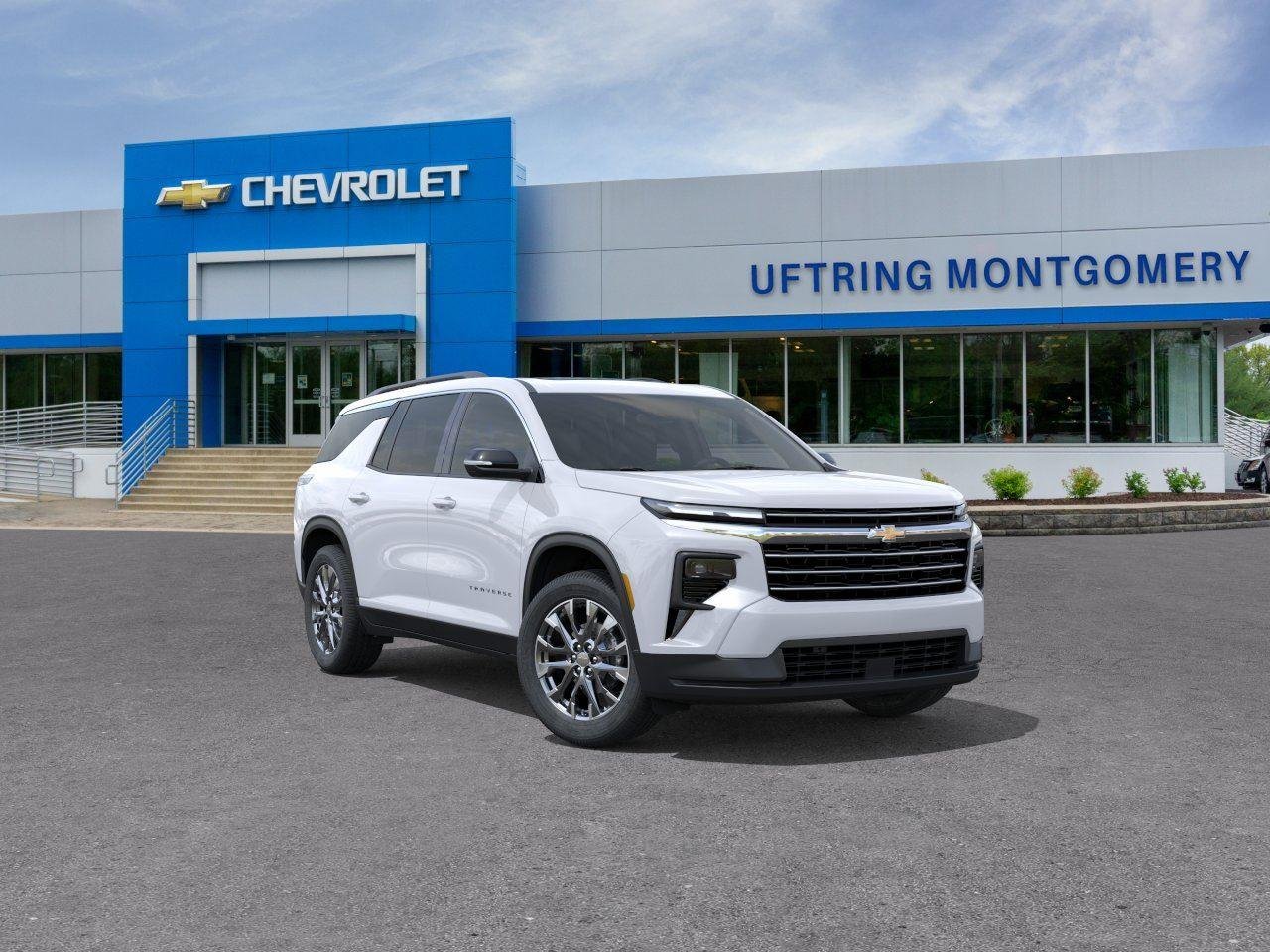 2026 Chevrolet Traverse FWD LT's photo