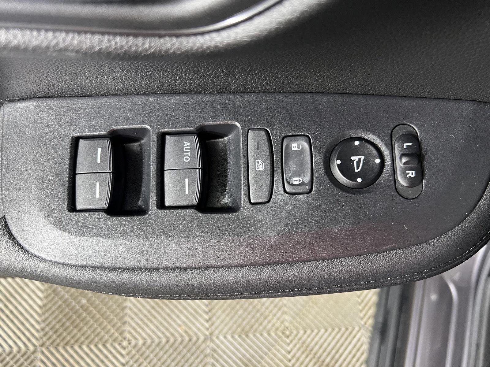 Used 2024 Modern Steel Metallic Honda LX image 13