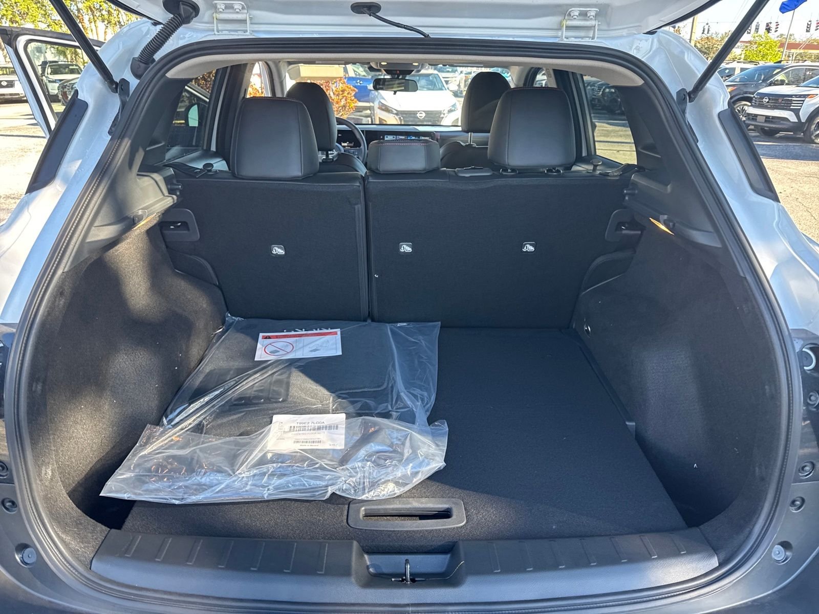 New 2026 Nissan Kicks SR 4D Sport Utility