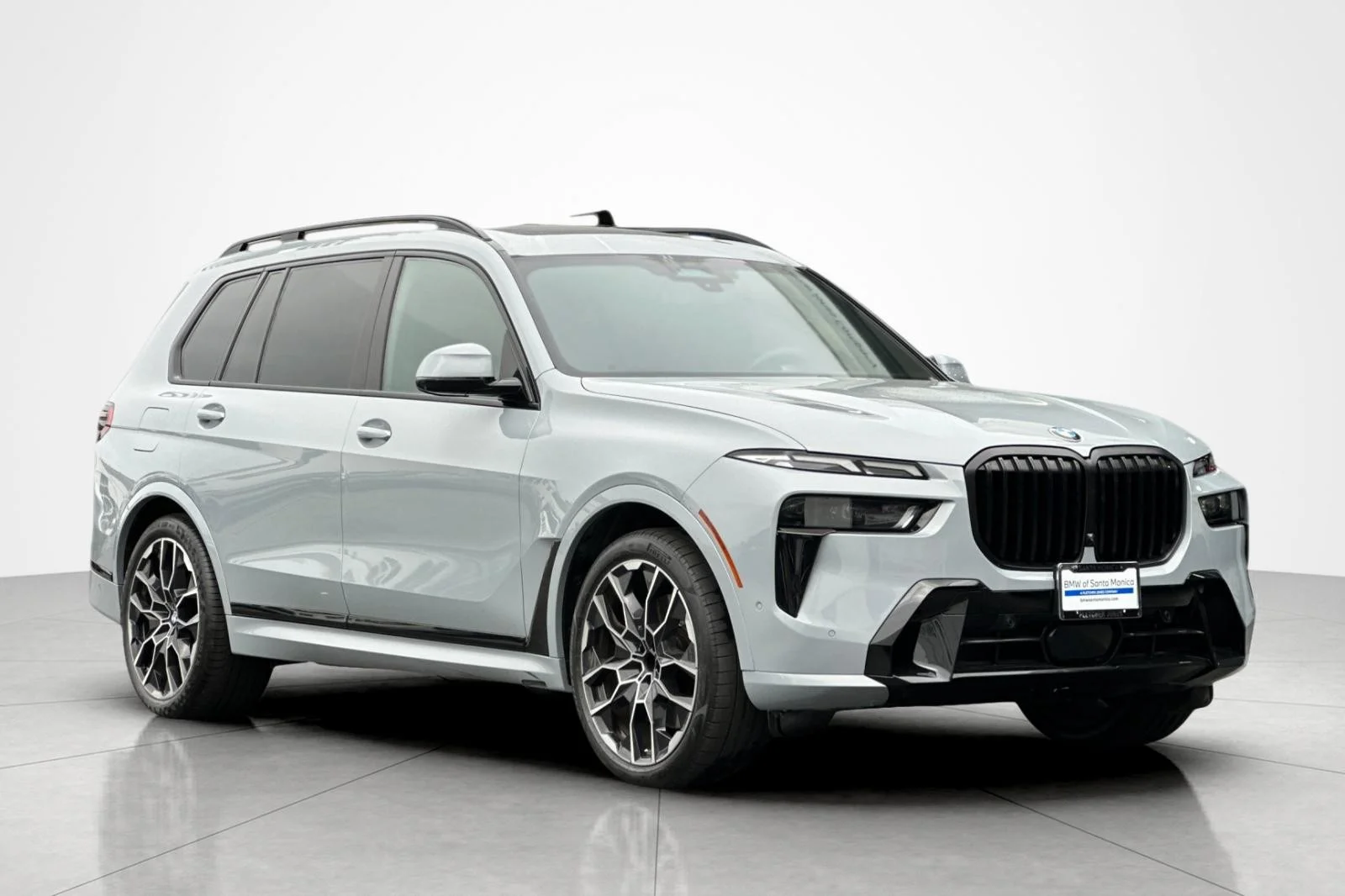 Used 2023 Brooklyn Grey Metallic BMW xDrive40i image 7