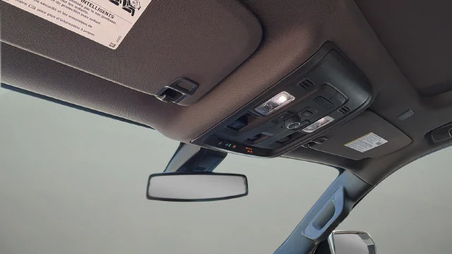 Used 2022 Beige Chevrolet Z71 image 30