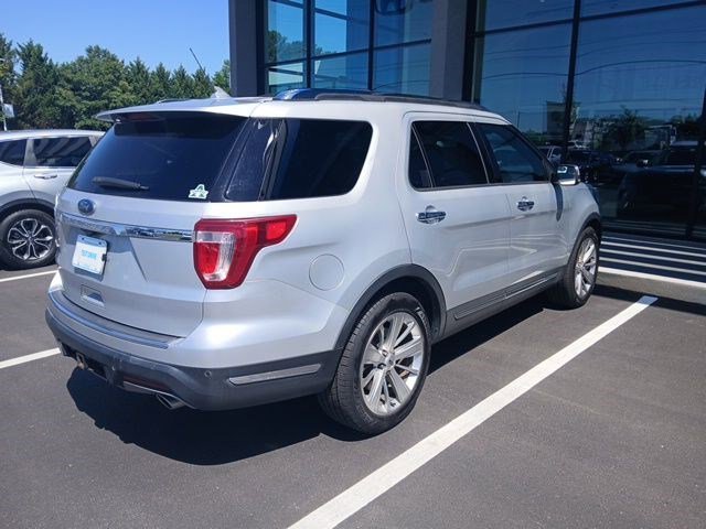 Used 2018 Ingot Silver Ford Limited image 10