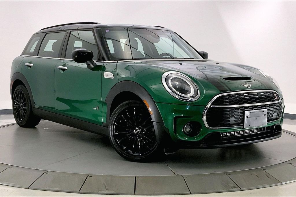 2023 MINI Clubman Cooper S ALL4's photo