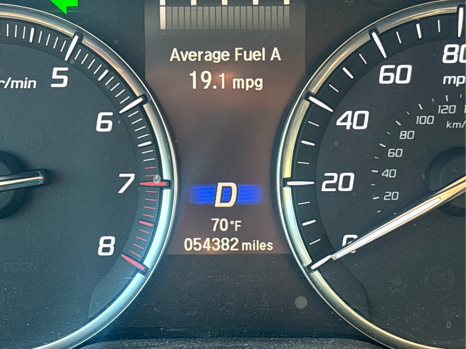 Used 2017 White Diamond Pearl Acura w/Technology Pkg image 8