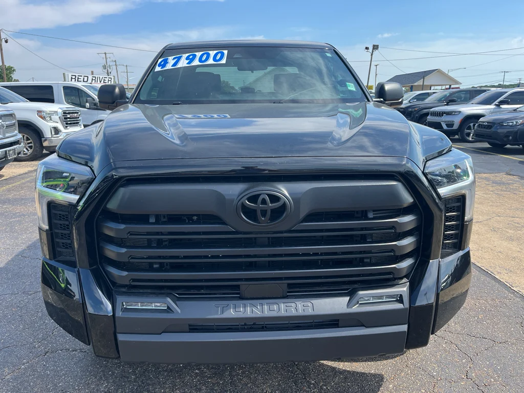 Used 2025 Toyota Tundra SR5 with VIN 5TFLA5DB5SX275215 for sale in Little Rock