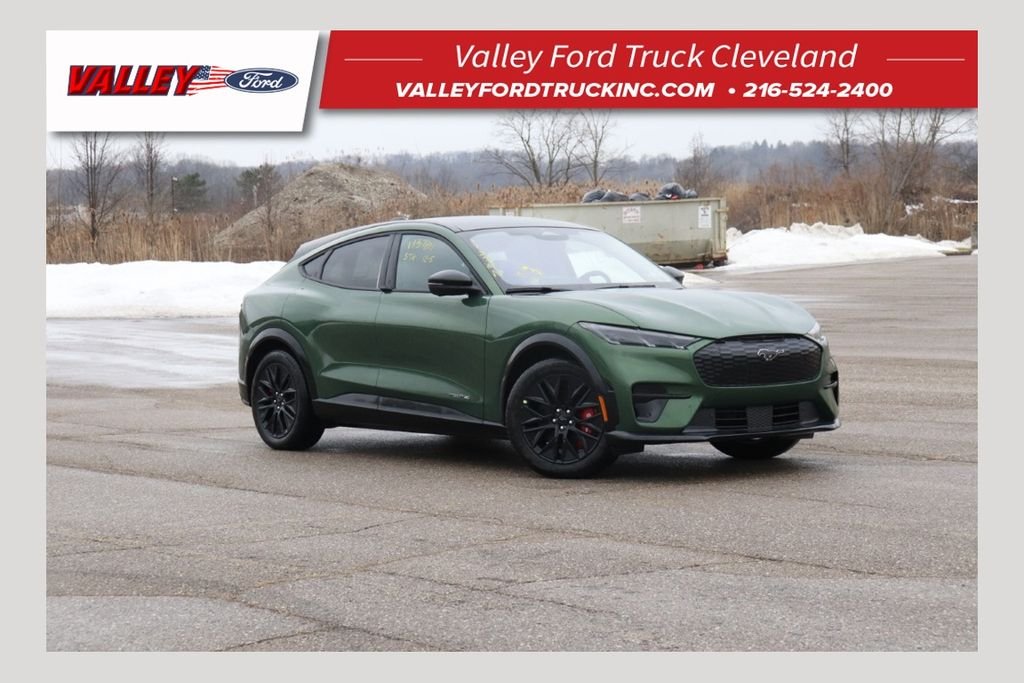 2025 Ford Mustang Mach-E