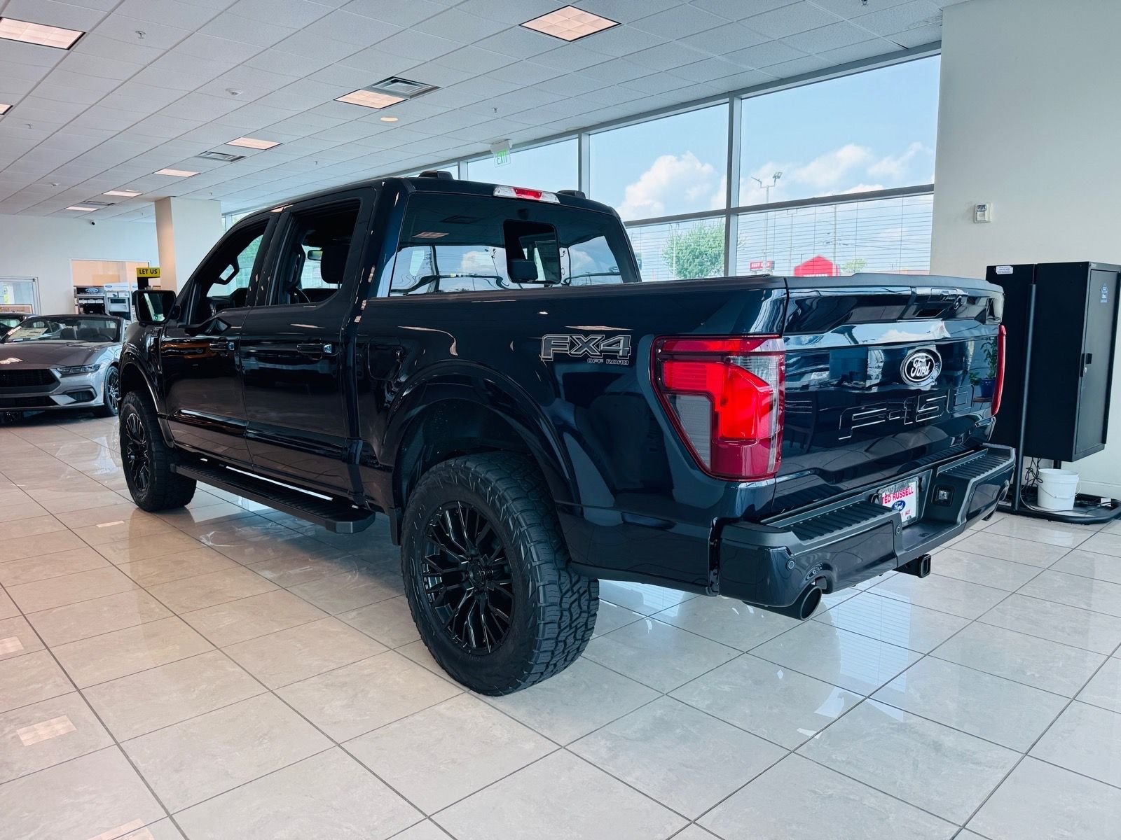 New 2026 Antimatter Blue Metallic Ford XLT image 6