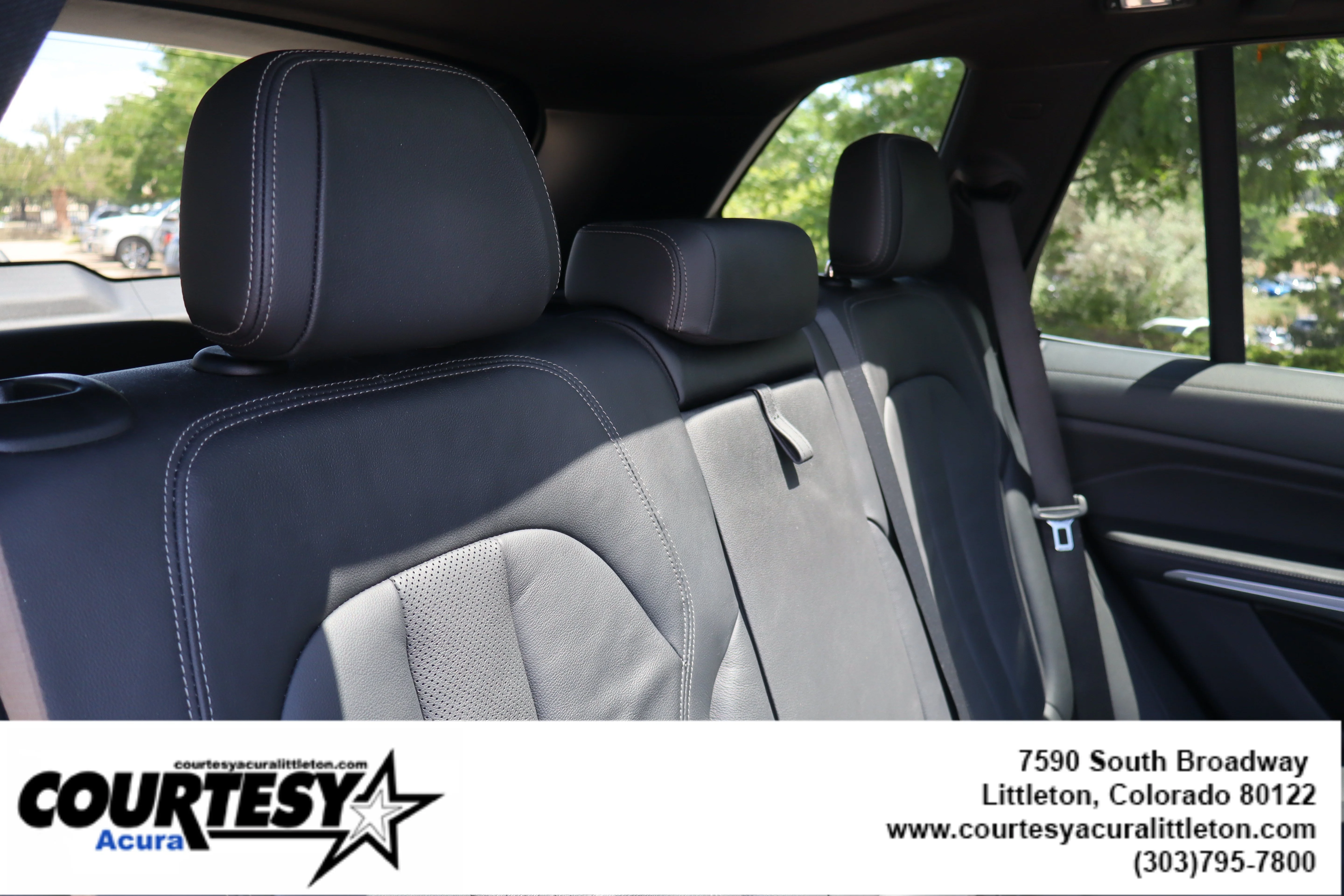 Used 2020 Jet Black BMW xDrive40i image 31