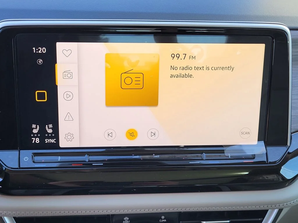 New 2026 Opal White Pearl Volkswagen 2.0T SEL image 11