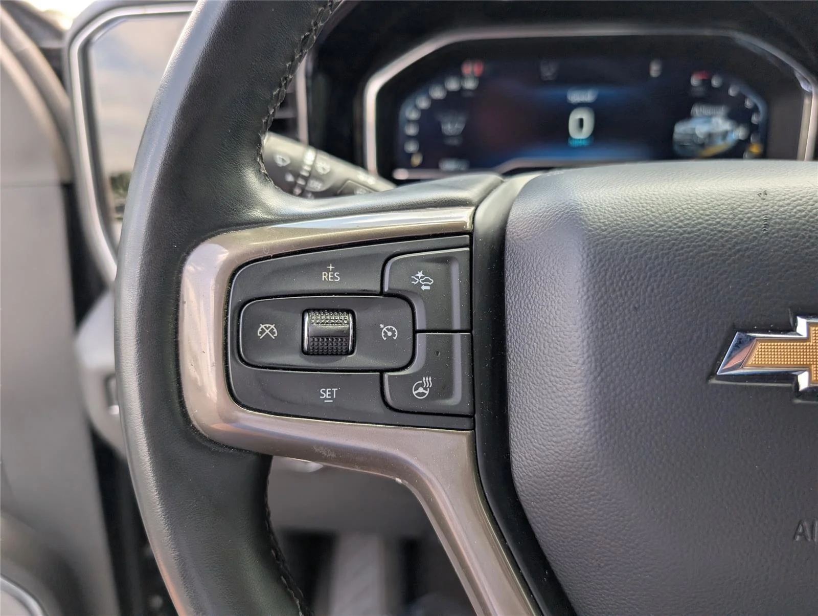 Used 2024 Black Chevrolet High Country image 24