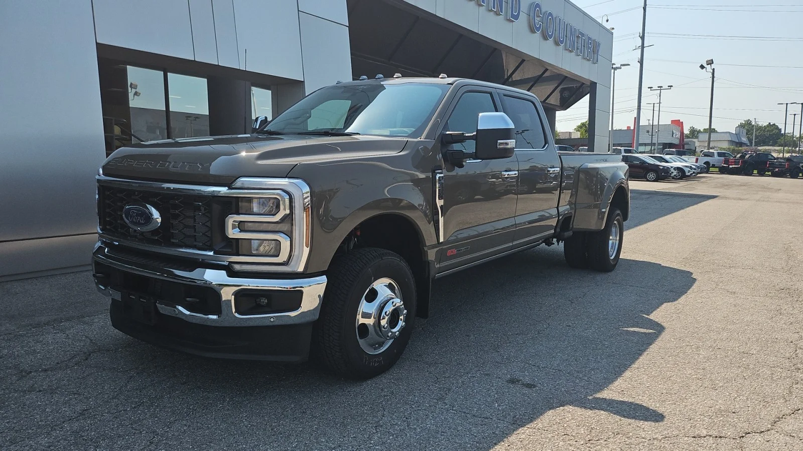New 2026 Marsh Gray Ford Lariat 4WD image 8