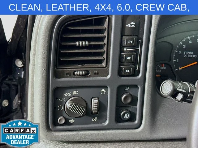 Used 2003 Black GMC SLT image 10