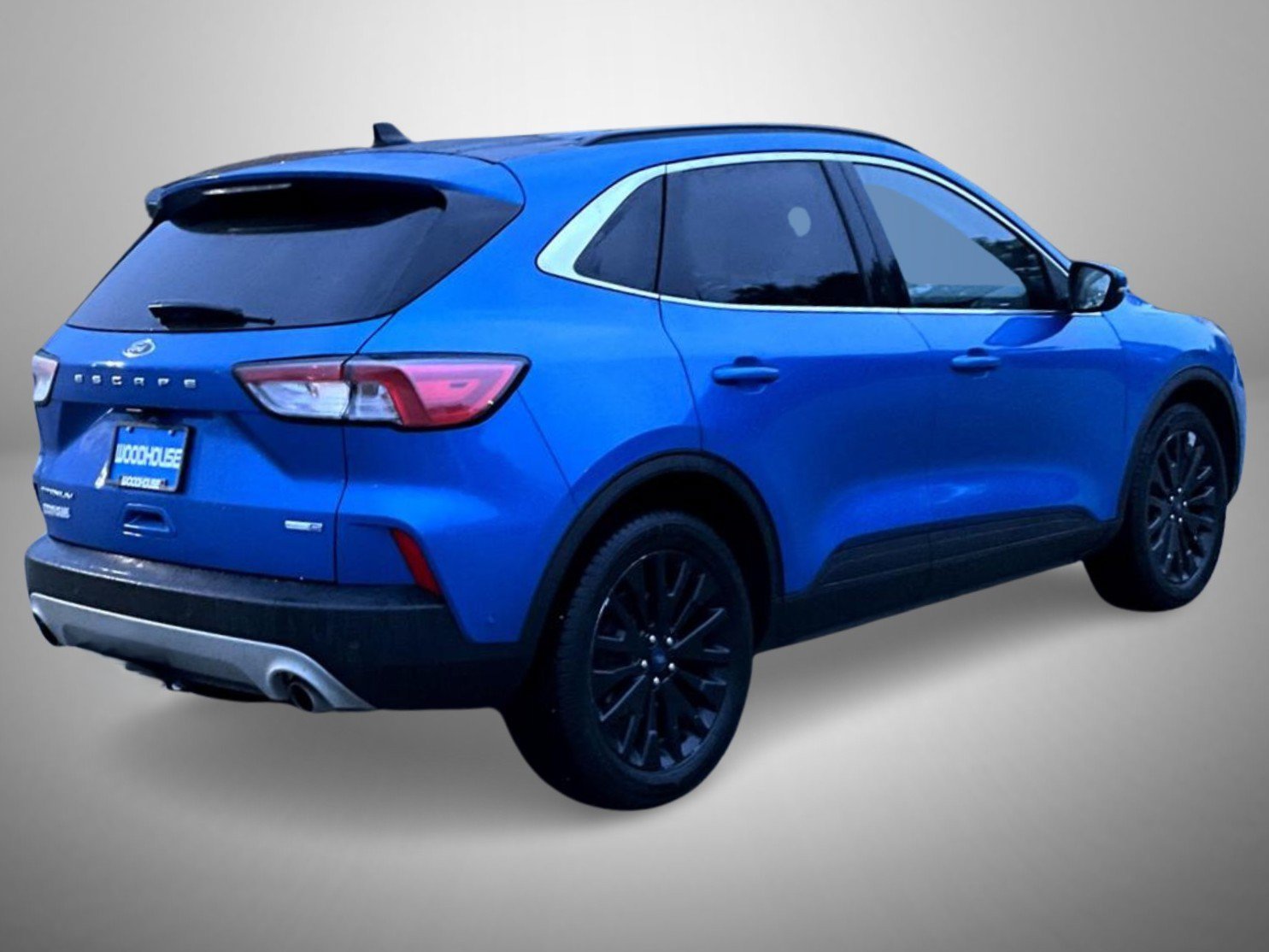 Used 2020 Blue Ford Titanium image 5