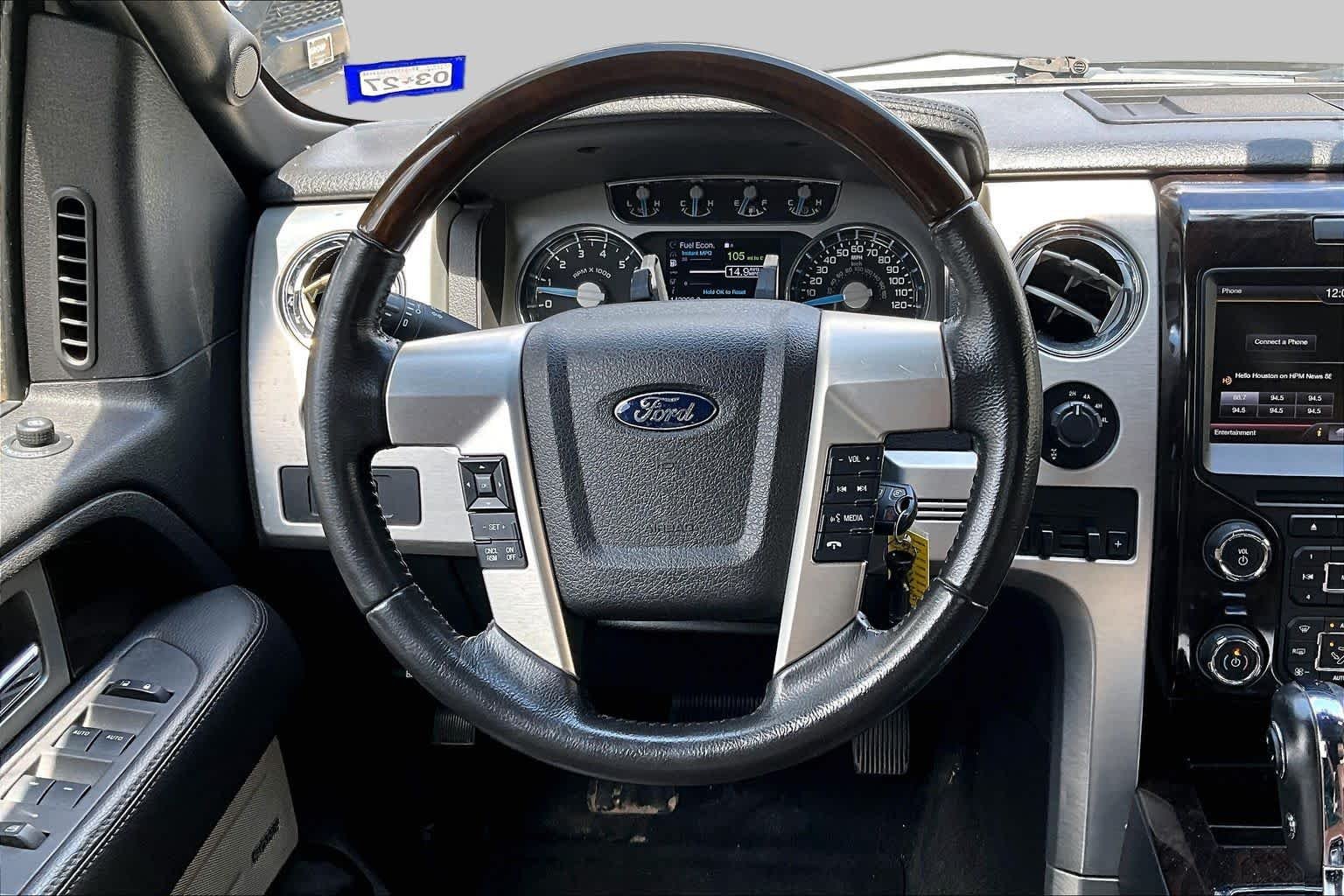 Used 2014 White Platinum Metallic Tri-Coat Ford Platinum image 5