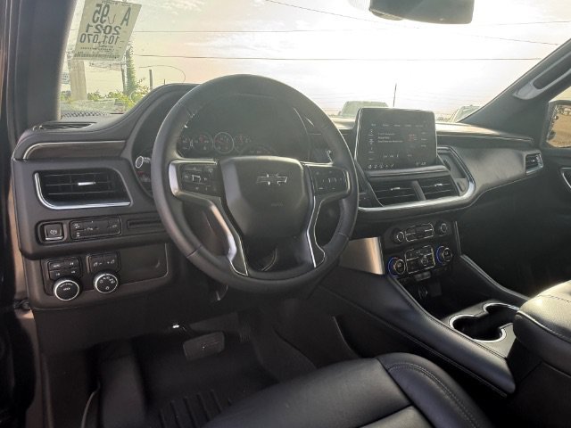Used 2021 Black Chevrolet Z71 image 12